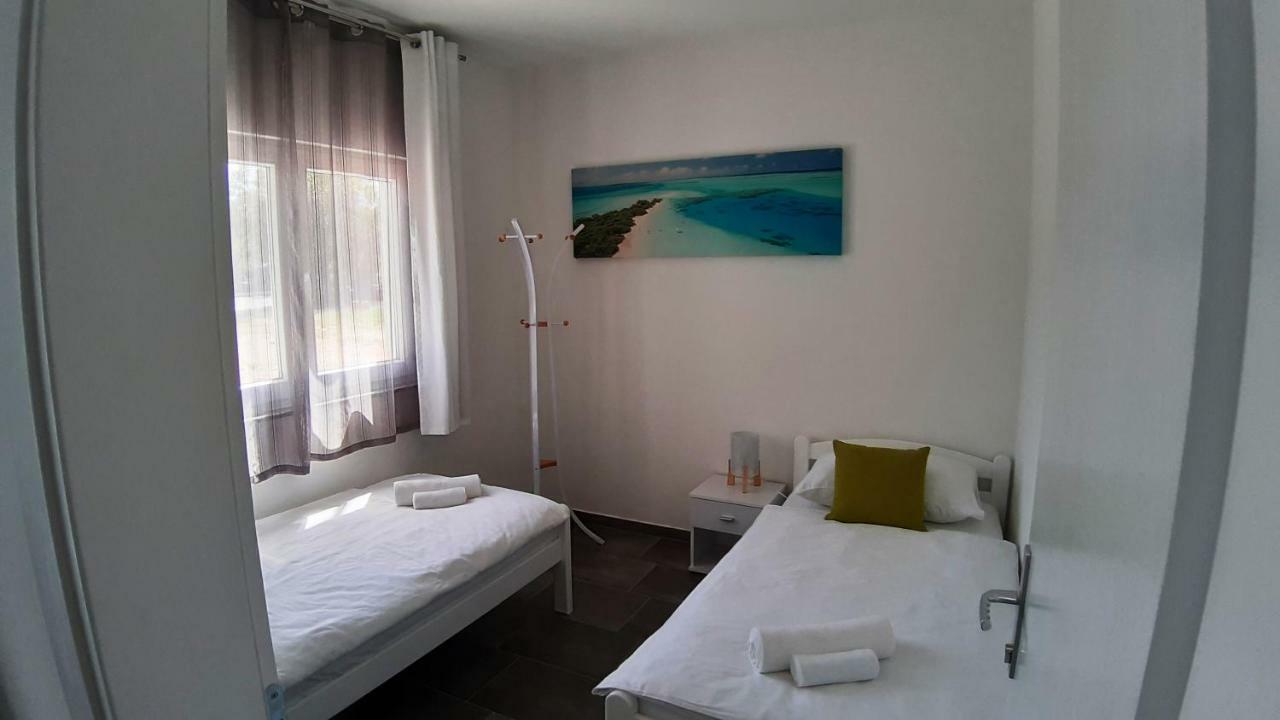 Apartmán Relax Starigrad Paklenica Exteriér fotografie
