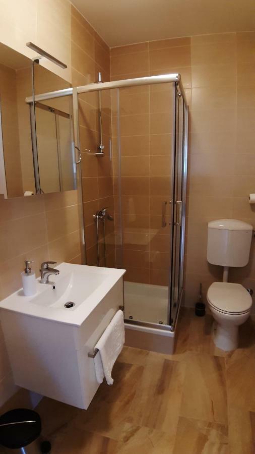 Apartmán Relax Starigrad Paklenica Exteriér fotografie
