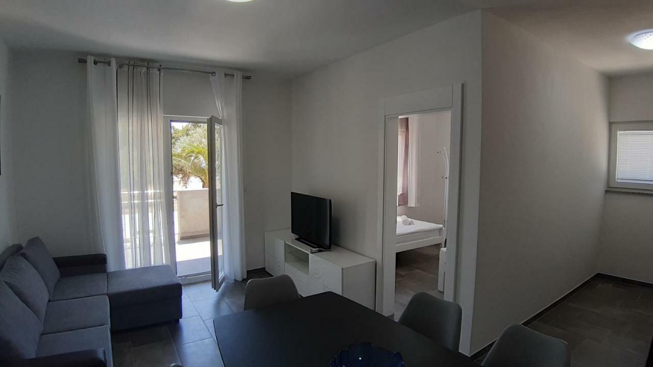 Apartmán Relax Starigrad Paklenica Exteriér fotografie