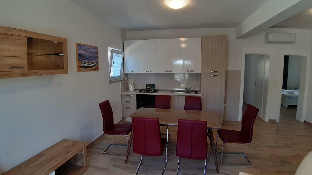 Apartmán Relax Starigrad Paklenica Exteriér fotografie